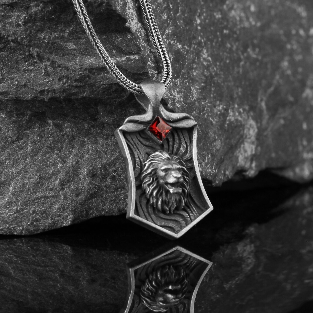 925K Sterling Silver  Lion Necklace | Wadlyn.de (TS0005)